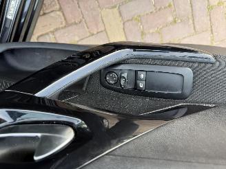 Peugeot 208 1.2 PureTech Style Pack picture 14