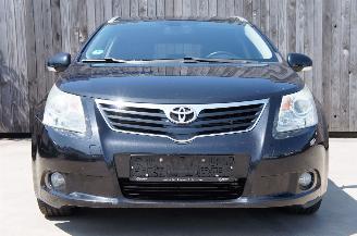 Toyota Avensis 2.0D-4D Airco Navi Cruise Standkachel Stoelverwarming 93KW Euro 5 picture 6