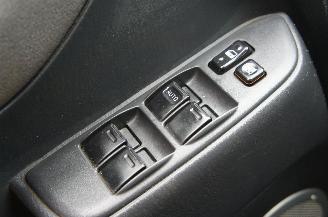 Toyota Rav-4 2.0-16V VVT-i 4X4 Airco Cruise Trekhaak 110KW Euro 4 picture 16