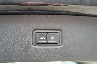 Audi SQ7 4.0 TDi V8 Quattro Airco Navi Pano Head UP Nightvision Softclose 320KW Euro 6 picture 42