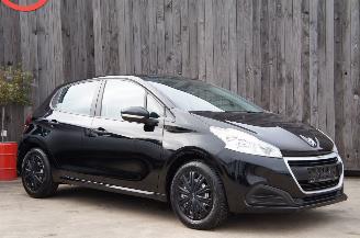 Peugeot 208 1.0 PureTech Acces Airco Cruise 50KW Euro 6 picture 5