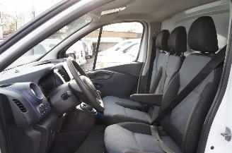 Opel Vivaro 1.6 CDTi Lang Airco Navi Cruise Trekhaak 88KW Euro 5 picture 10