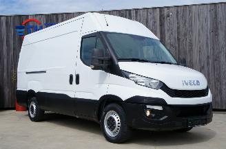 Iveco Daily 35S13 2.3 HPi L2H2 Hi-Matic Airco Navi Trekhaak 93KW picture 5