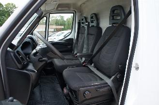 Iveco Daily 35S13 2.3 HPi L2H2 Hi-Matic Airco Navi Trekhaak 93KW picture 10