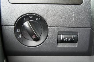 Volkswagen Transporter T5 2.5 TDi Lang Dubbele Cabine Airco Cruise Metallic 96KW Euro 4 picture 21