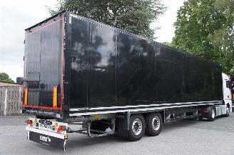Schmitz Cargobull  SCB*S2 Kasten Trailer Luchtvering picture 4