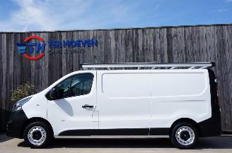 uszkodzony samochody osobowe Opel Vivaro 1.6 CDTi Lang Airco Navi Cruise DAB Trekhaak 66KW Euro 5 2016/7