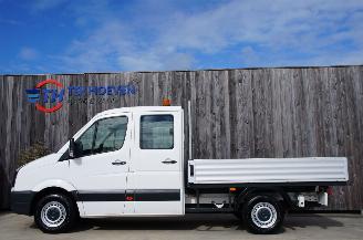 Auto incidentate Volkswagen Crafter 2.0 TDi Dubbele Cabine Open Laadbak Airco Trekhaak 80KW Euro 5 2013/7