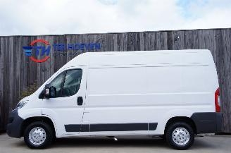 Schadeauto Fiat Ducato 2.3 MJt L2H2 Airco Cruise Navi PDC 96KW Euro 5 2015/6