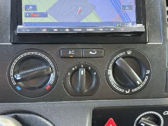 Volkswagen  T5 Multivan 1.9 TDI Aufstelldach Klima Navi AHK 7-Sitzer picture 18