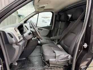 Renault Trafic 1.6 DCi Lang Luxe Klima Navi AHK picture 14