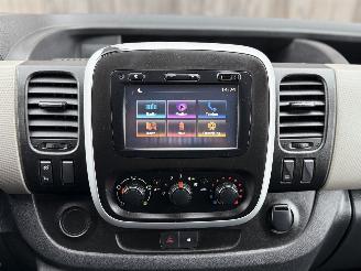 Renault Trafic 1.6 DCi Lang Luxe Klima Navi AHK picture 18
