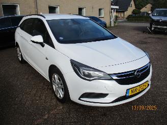 Unfallwagen Opel Astra SPORTS TOURER 1.0 Online Ed REST BPM 500 EURO !!!! 2017/3