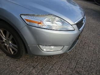 Ford Mondeo 2.0-16V Trend Wagon picture 10