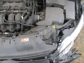 Ford Focus 1.6 TI-VCT-Titanium Automaat picture 24