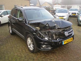 Voiture accidenté Volkswagen Tiguan 2.0 TSI Sport&Style 4Motion R-Line Aut 2012/12