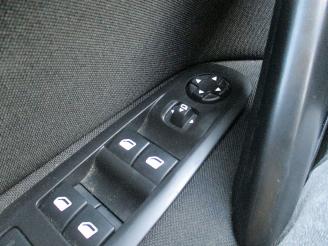 Peugeot 308 1.2 PureT.Blue l.Ex REST BPM 900 EURO !!!! picture 17