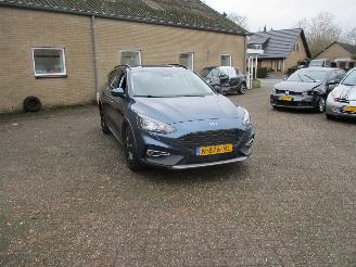 Schadeauto Ford Focus 1.0 Ecob Titanium x business Aut REST BPM 1000 EURO 2021/3