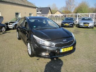 Kia Cee d cee\'d Sportswagon picture 1