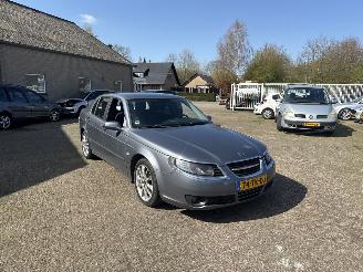 Vaurioauto  passenger cars Saab 9-5 2.3t Business 2006/10
