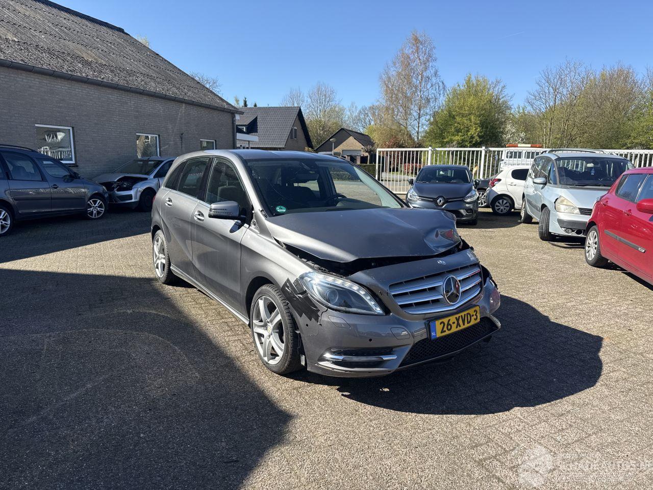 Mercedes B-klasse 180 Ambition REST BPM €500,-!!!