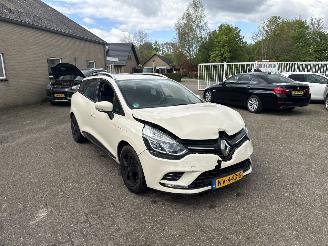 Avarii autoturisme Renault Clio 0.9 TCe Zen REST BPM €500,-!!! 2017/5