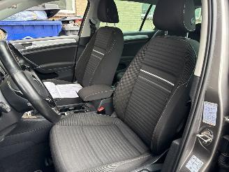 Volkswagen Golf 1.2 TSI Highline picture 43