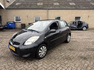 Toyota Yaris 1.3 VVTi Comfort picture 3