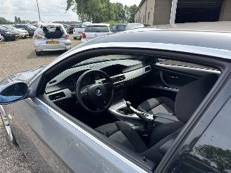 BMW 3-serie 320i Introduction picture 23