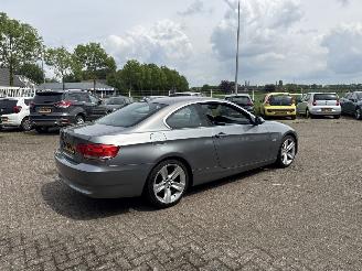 BMW 3-serie 320i Introduction picture 7