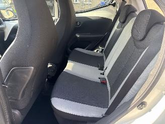 Toyota Aygo 1.0 VVT-i x-play picture 34