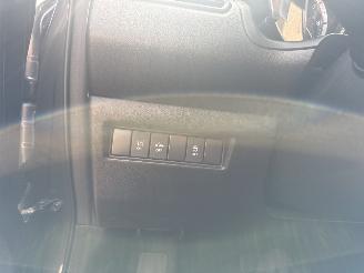 Suzuki Swift 1.0 Stijl REST BPM €700,-!!! picture 29