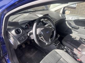 Ford Fiesta 1.0 Titanium picture 24