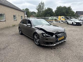 Voiture accidenté Audi A6 allroad 3.0 TDI quattro Premium Edition REST BPM €800,-!!! 2015/8