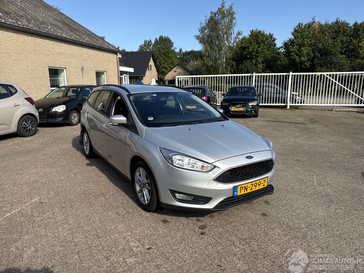 Ford Focus 1.0 Lease Edition REST BPM €600,-!!!
