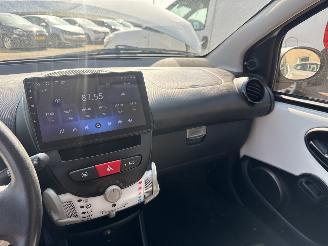 Toyota Aygo 1.0 VVT-i Dyn. Or. picture 19