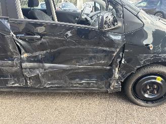 Toyota Yaris 1.3 VVTi Sol Sport picture 12