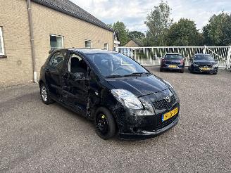 škoda osobní automobily Toyota Yaris 1.3 VVTi Sol Sport 2008/2