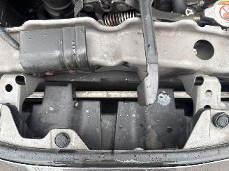 Toyota Yaris 1.5 Hybrid Dynamic AUT picture 13