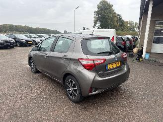 Toyota Yaris 1.5 Hybrid Dynamic AUT picture 5