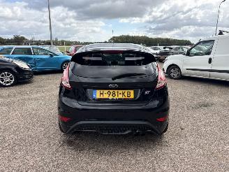 Ford Fiesta 1.6 ST2 picture 6