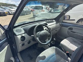 Renault Kangoo 1.2-16V Expression picture 12