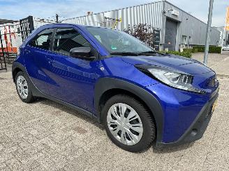 Voiture accidenté Toyota Aygo X 1.0 VVT-i MT Play 2024/3