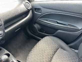 Mitsubishi Space-star 1.2 Cool+ picture 14