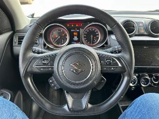 Suzuki Swift 1.2 Style Smart Hybrid picture 8