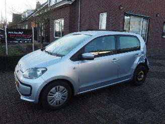 Avarii autoturisme Volkswagen Up! 1.0Move Up! BlueMotion 2012/8