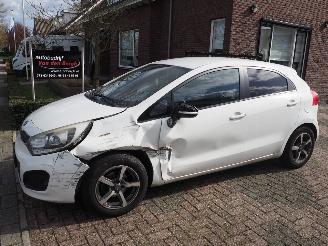 Avarii autoturisme Kia Rio 1.1 CRdi Plus Pack 2012/8