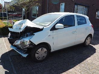 Unfallwagen Mitsubishi Space-star 1.2 Connect+ 2023/10