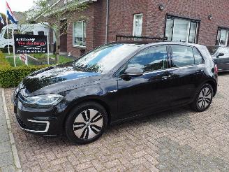 Vaurioauto  passenger cars Volkswagen e-Golf E-Dition Diefstal 2020/1