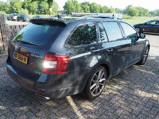 Skoda Octavia 2.0 Tdi RS Motorschade picture 4